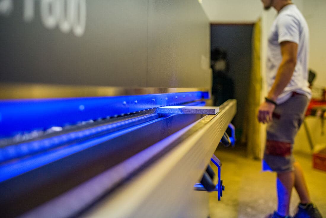 Robotizovaná výrobní linka v dílně Moderní Truhlárny